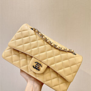 Chanel Medium Classic Flap Bag Grained Calfskin Gold Tone Metal Beige 01112 TOP