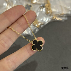 Van Cleef & Arpels Necklace 39239