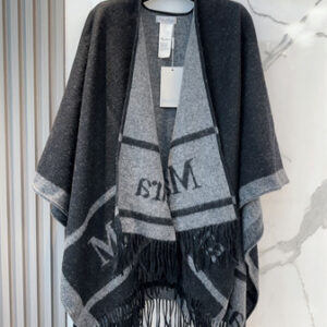 Maxmara Wool Cape 39299