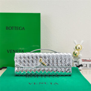 BV Long Clutch Andiamo With Handle In Lambskin Leather Silver Color
