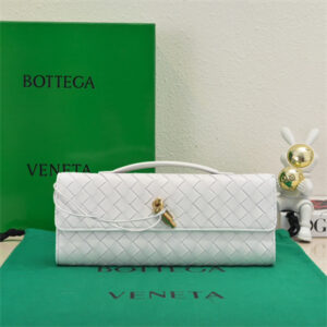 BV Long Clutch Andiamo With Handle In Lambskin Leather White Color
