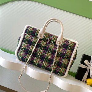 Chanel Shopping Bag Tweed, Shearling Lambskin &Gold-Tone Metal Purple&Green AS5689