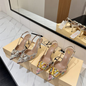 Valentino Slingback Pump High Heel 80MM Calfskin emb in sequins and beads 2color options 39538