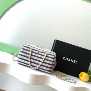 Chanel Clutch With Chain Printed Fabric & Gold-Tone Metal Navy AP4986