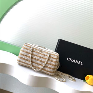 Chanel Clutch With Chain Printed Fabric & Gold-Tone Metal Beige AP4986