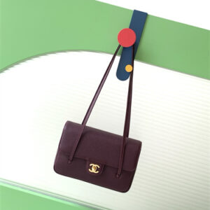 Chanel 26P Preppy Coco Small Flap bag Grained Calfskin Gold-Tone Metal Burgundy AS6130