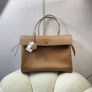 Chanel Large Shopping Bag Grained Calfskin & Gold-Tone Metal Brown AS6289