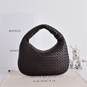 BV Small Veneta Shoulder Bag In Lambskin