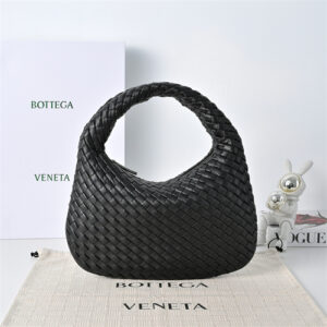 BV Small Veneta Shoulder Bag In Lambskin