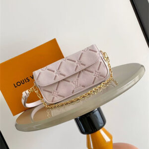 L.V Wallet On Chain IVY Monogram Emprenite Cowhide Light Bliss Couture M29502